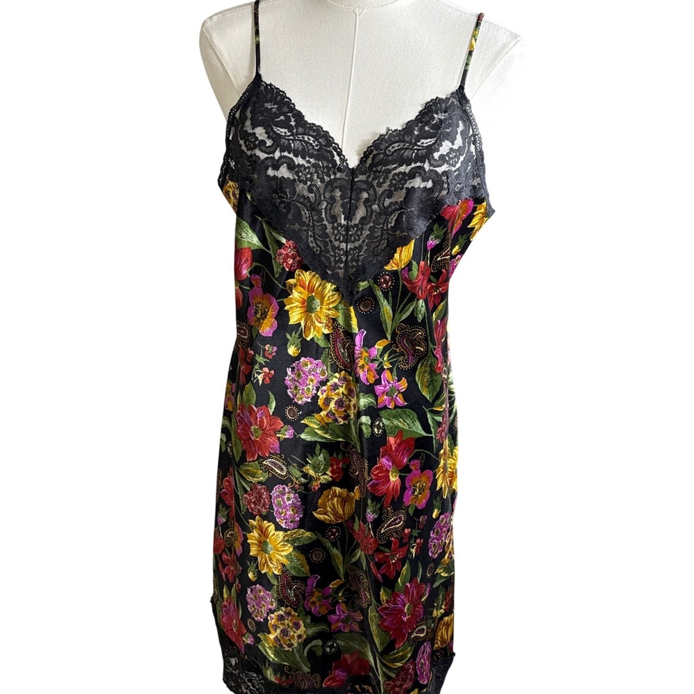 Vintage Floral Paisley Satin Lace Trim Chemise Nightgown Black  Lingerie